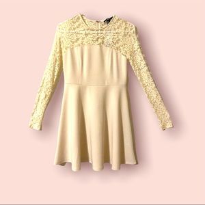 Forever 21 Womens Medium Cream Ivory Dress A-line Long sleeve Lace Sleeves NWT